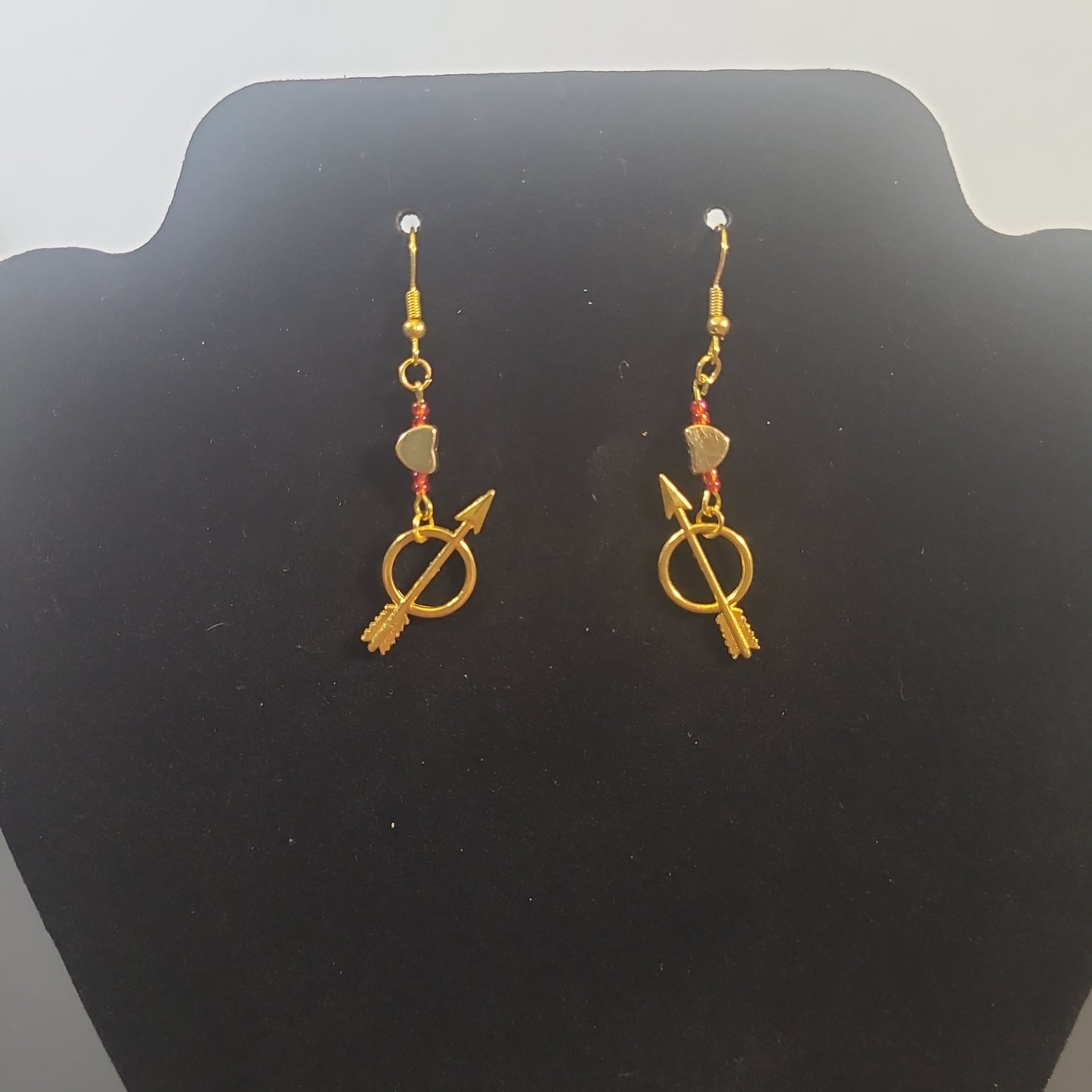 Gold arrows Earrings