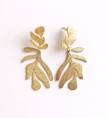 frond earrings - brushed brass