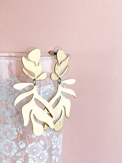 frond earrings - brushed brass