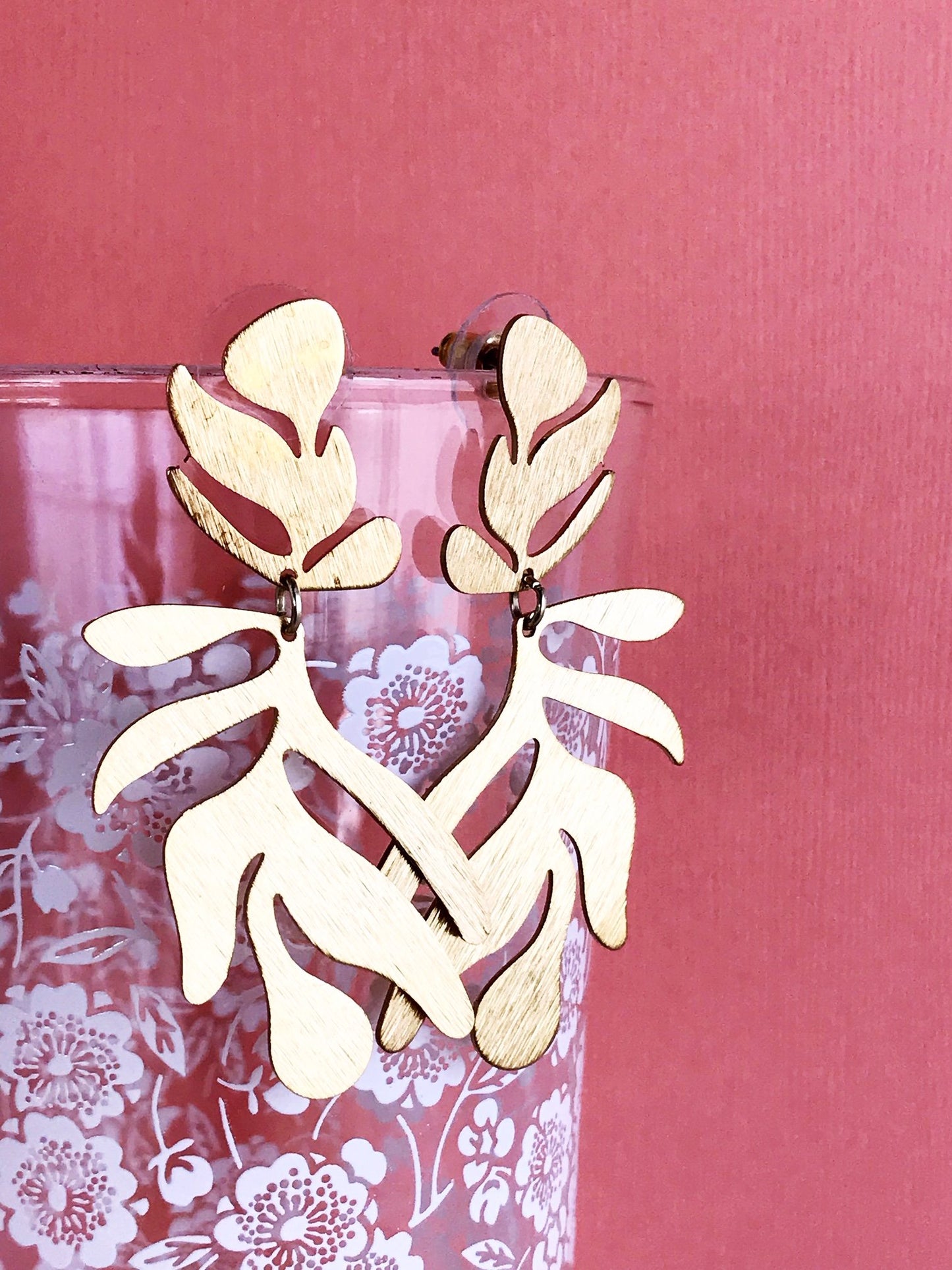 frond earrings - brushed brass